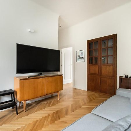 Plac Wilsona Comfy Apartment Варшава Экстерьер фото