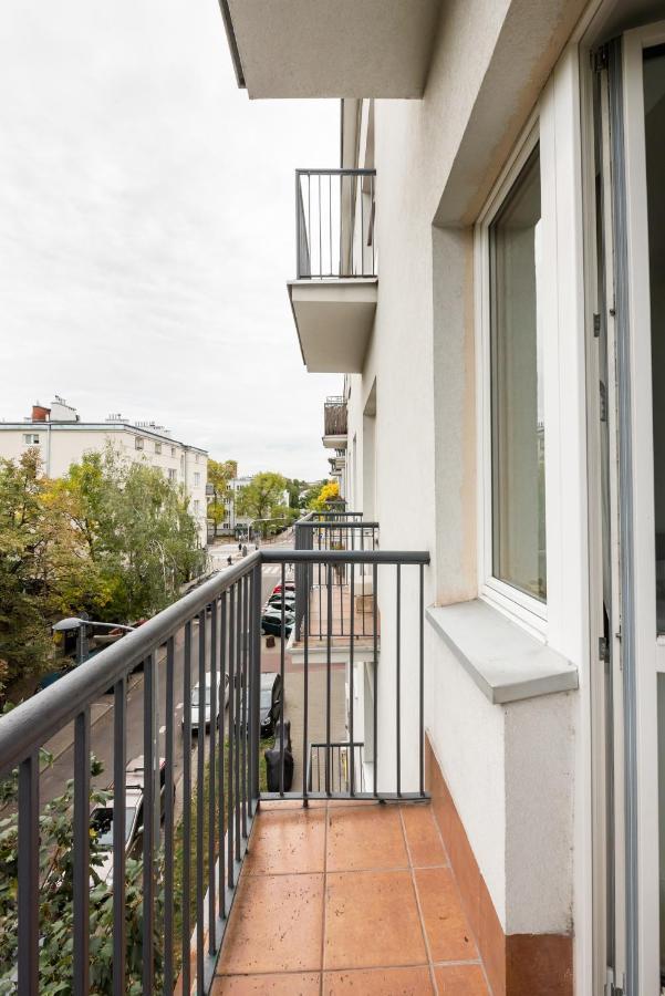 Plac Wilsona Comfy Apartment Варшава Экстерьер фото
