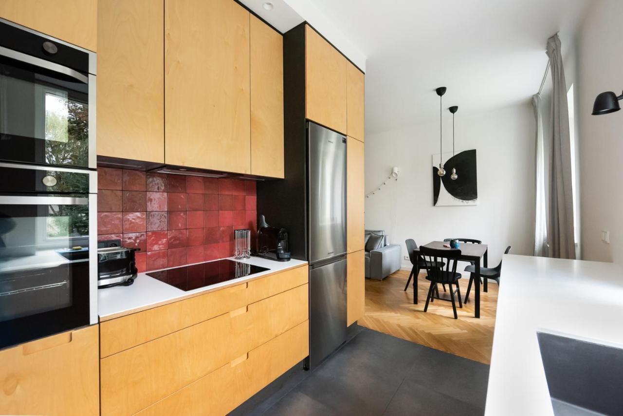 Plac Wilsona Comfy Apartment Варшава Экстерьер фото