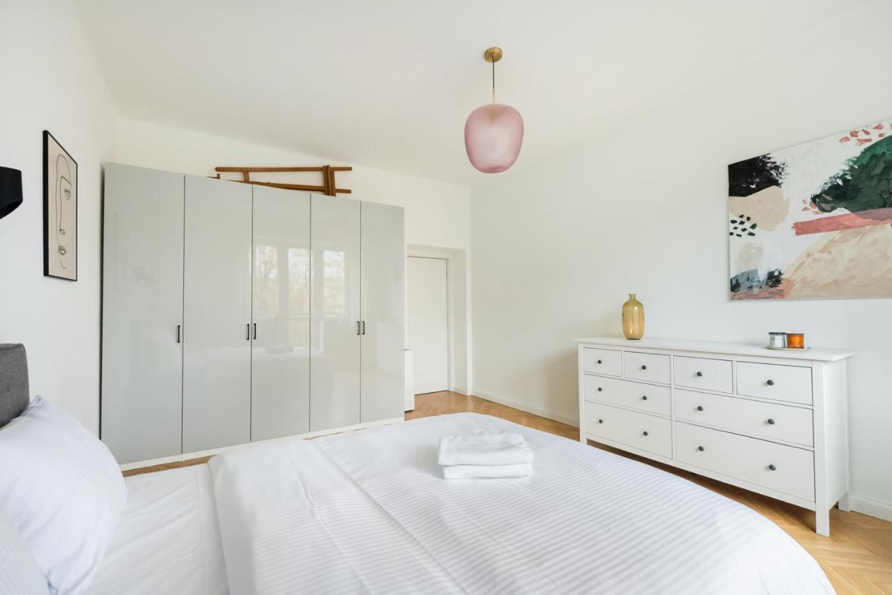 Plac Wilsona Comfy Apartment Варшава Экстерьер фото